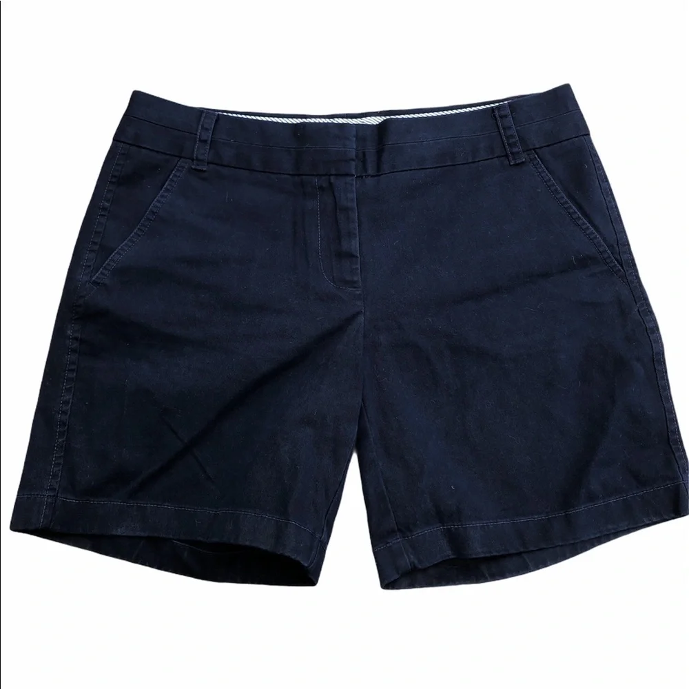 J Crew Chino size 6 navy blue preppy shorts
